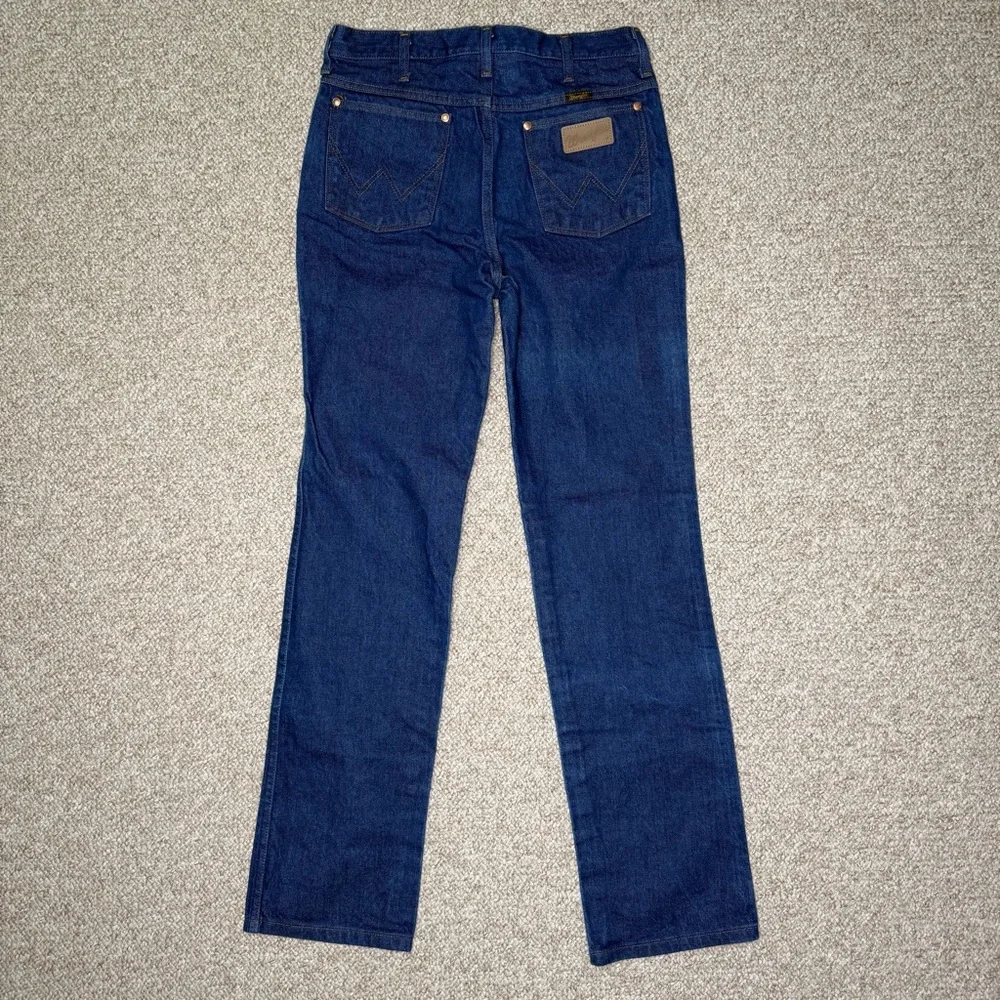Wrangler straight leg jeans